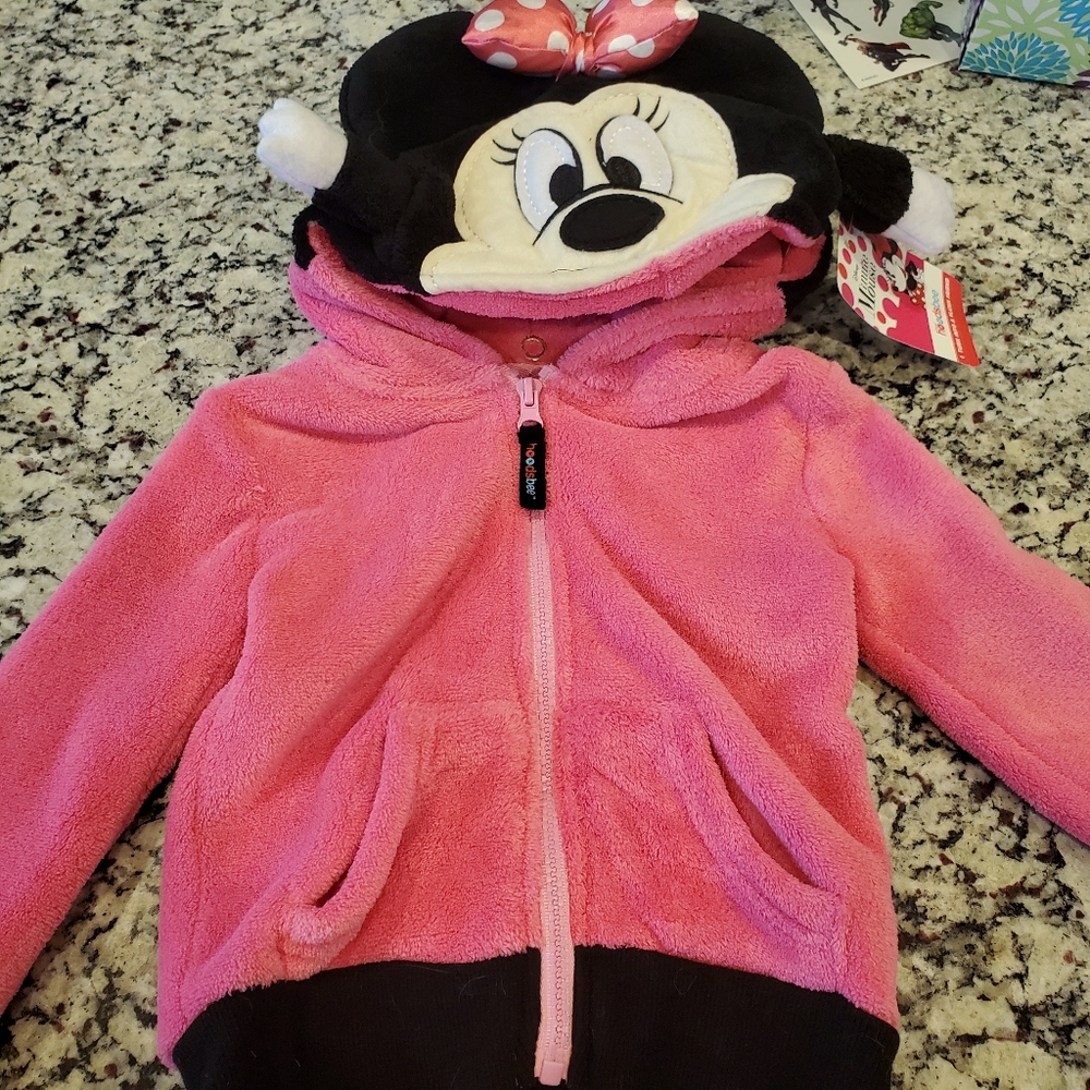 Minnie Mouse Hoodie friend